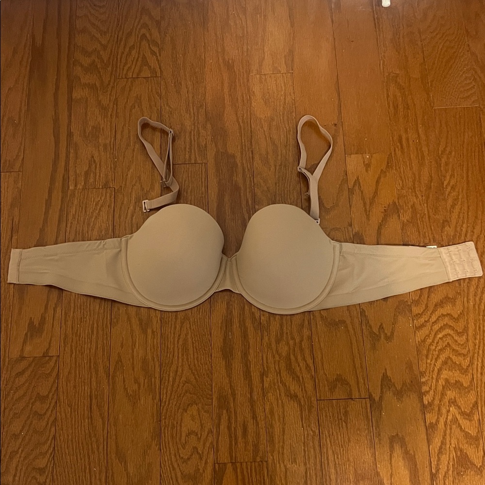 Strapless bra